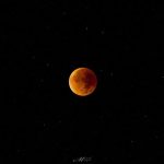 Sul Informação - Fotogaleria: Eclipse total tingiu Lua de vermelho