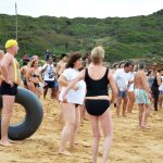 Sul Informação - FOTOGALERIA: Nem a ameaça de chuva afastou os banhistas de Ferragudo