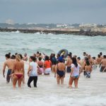 Sul Informação - FOTOGALERIA: Nem a ameaça de chuva afastou os banhistas de Ferragudo