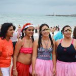 Sul Informação - FOTOGALERIA: Nem a ameaça de chuva afastou os banhistas de Ferragudo