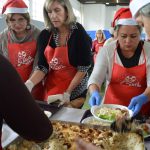 Sul Informação - FOTOGALERIA: Voluntários ajudaram Freguesia de Portimão no almoço solidário