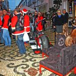 Sul Informação - FOTOGALERIA: Até os Pais Natais (motard) se abastecem no Atrium Baixa de Faro