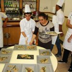 Sul Informação - Campanha da cavala convence jovens cozinheiros de escola de Olhão