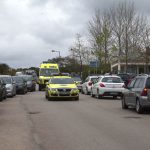 Sul Informação - Primeiro dia de estacionamento pago no Hospital de Portimão gera filas de quilómetros