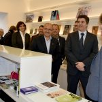 Sul Informação - Fotogaleria: Ministro da Economia visitou exposição “Mesa Ajudada” em Loulé