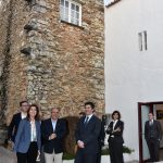 Sul Informação - Fotogaleria: Ministro da Economia visitou exposição “Mesa Ajudada” em Loulé