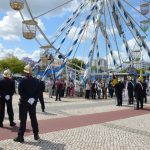 Sul Informação - Desfile do Dia Nacional do Bombeiro entusiasmou zona ribeirinha de Portimão