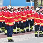 Sul Informação - Desfile do Dia Nacional do Bombeiro entusiasmou zona ribeirinha de Portimão