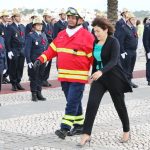 Sul Informação - Desfile do Dia Nacional do Bombeiro entusiasmou zona ribeirinha de Portimão