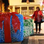 Sul Informação - FOTOGALERIA: Milhares de garrafas de plástico são agora enfeites de Natal em Portimão