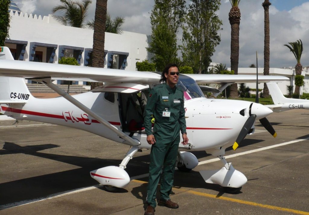 Francisco Soares na Placa do Aeroporto de Tetouan