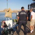 Sul Informação - FOTOGALERIA: Avioneta acidentada já foi retirada do fundo do mar e aguarda investigações