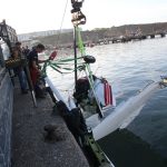 Sul Informação - FOTOGALERIA: Avioneta acidentada já foi retirada do fundo do mar e aguarda investigações