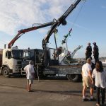 Sul Informação - FOTOGALERIA: Avioneta acidentada já foi retirada do fundo do mar e aguarda investigações