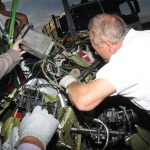 Sul Informação - FOTOGALERIA: Avioneta acidentada já foi retirada do fundo do mar e aguarda investigações