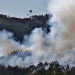 Sul Informação - Fotogaleria: Fogo continua incontrolável na Serra de Monchique