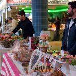 Sul Informação - FOTOGALERIA: Feira do Chocolate desafia qualquer dieta no Mercado de Faro