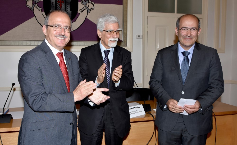 José Tolentino Mendonça recebeu o prémio literário da Associação Portuguesa de Escritores e da Câmara Municipal de Loulé - C.M.Loule - Mira (4) (Custom)