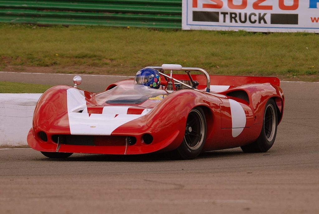 Lola-Chevrolet T70