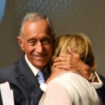 Sul Informação - Lídia Jorge recebe Medalha de Honra de Loulé das mãos do admirador Marcelo Rebelo de Sousa