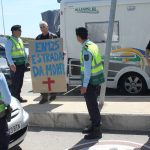 Sul Informação - FOTOGALERIA: CUVI acusa GNR de «excesso de zelo» durante protesto na Ponte do Guadiana