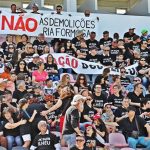 Sul Informação - FOTOGALERIA: Jogo Olhanense-Chaves também foi palco de protesto dos “Ilhéus”