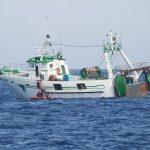 Sul Informação - Marinha apanha navio de pesca espanhol com redes ilegais e porão falso ao largo da Fuzeta