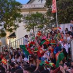 Sul Informação - Fotogaleria: Algarvios vibraram com passagem à final do Euro (e também houve festa no País de Gales)