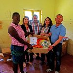 Sul Informação - Comitiva de Lagoa visita município em Cabo Verde levando livros na bagagem