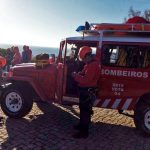 Sul Informação - Bombeiros de Lagoa resgatam cão que caiu em algar na Senhora da Rocha