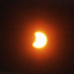 Sul Informação - FOTOGALERIA: Janela de céu limpo pôs algarvios a olhar para o céu para ver eclipse