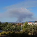 Sul Informação - Meios aéreos continuam a dar apoio no combate ao fogo na serra de Monchique