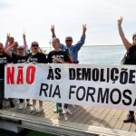 Sul Informação - FOTOS|VÍDEO: Barcos saíram à Ria Formosa em protesto contra as demolições