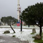 Sul Informação - FOTOGALERIA: Algarvios subiram a Serra para ver a neve em Monchique