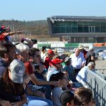 Sul Informação - Fotogaleria: Bólides de outros tempos mostraram a sua classe no Autódromo do Algarve