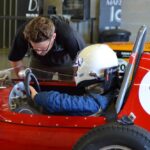 Sul Informação - Fotogaleria: Bólides de outros tempos mostraram a sua classe no Autódromo do Algarve