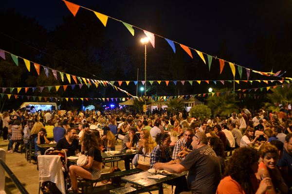 Sul Informação - FOTOGALERIA: Primeira noite do Alameda Beer Fest foi um sucesso