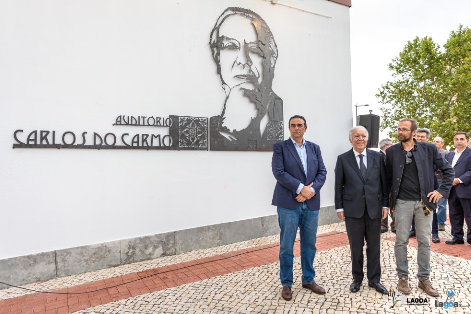 Sul Informação - Auditório Municipal Carlos do Carmo em Lagoa: “Uma pequena homenagem a um grande homem”