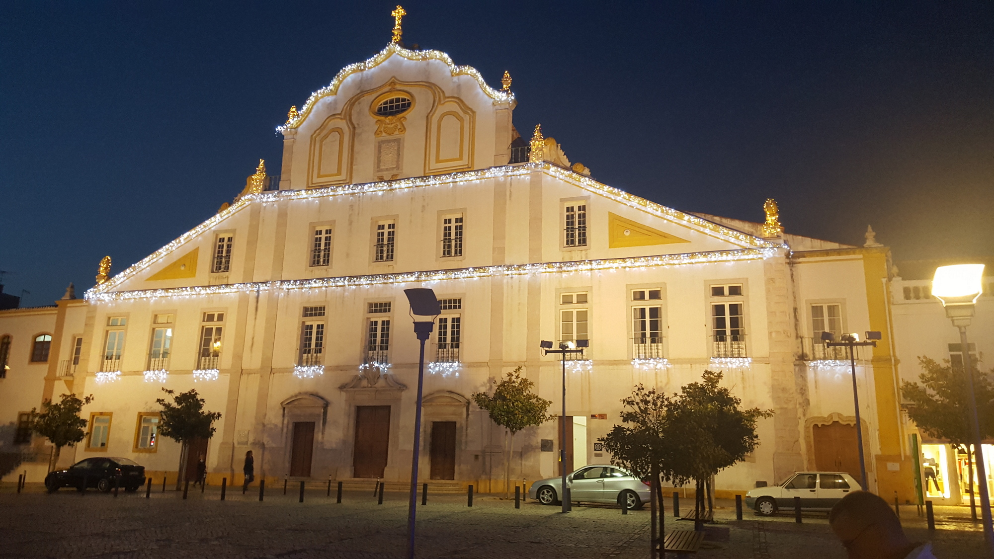 Sul Informação - 400 mil lâmpadas led iluminam o Natal em Portimão