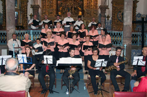 Sul Informação - Igreja do Carmo acolhe Concerto de Natal do Grupo Coral de Tavira