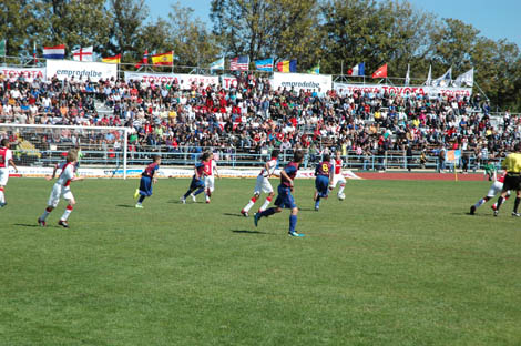 Sul Informação - Mundialito de futebol junta 4000 crianças de 54 países em Vila Real de Santo António