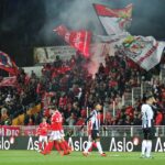 Sul Informação - Fotogaleria: Portimonense não conseguiu fazer história e a festa foi do Benfica