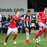 Sul Informação - Fotogaleria: Portimonense não conseguiu fazer história e a festa foi do Benfica