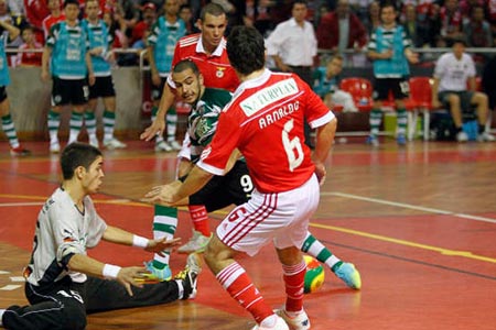 Sul Informação - Supertaça Nacional de Futsal reúne Sporting e Benfica no Portimão Arena