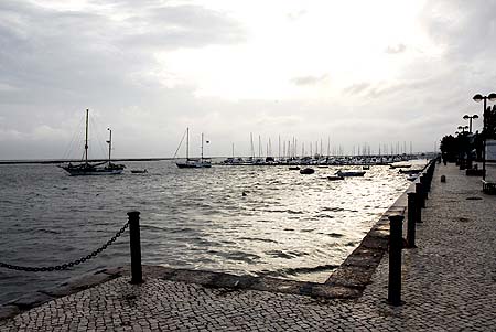 Sul Informação - Aviso Amarelo nos distritos de Faro, Beja e Évora por causa da chuva e trovoada