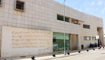 Biblioteca municipal Faro anamdeira