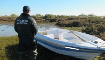 Embarcação furtada em Olhão recuperada pela Policia Maritima