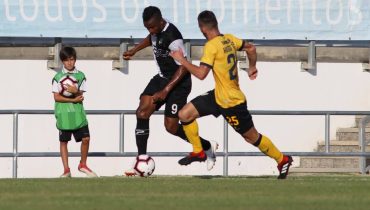 Farense x Famalicão