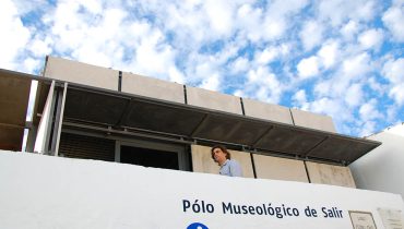 Polo Museologico de Salir_er_03|Polo Museologico de Salir_er_02|Polo Museologico de Salir_er_05|Polo Museologico de Salir_er_01|Polo Museologico de Salir_er_04|Salir_vila_er_02|Salir_Biblioteca_er|Salir_vila_er_01|Polo Museologico de Salir_er_06