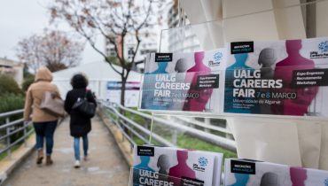 UAlg_CAREERS_FAIR_EMPREGO_ALUNOS_PENHA-9|UAlg_CAREERS_FAIR_EMPREGO_ALUNOS_PENHA-8|UAlg_CAREERS_FAIR_EMPREGO_ALUNOS_PENHA-14|UAlg_CAREERS_FAIR_EMPREGO_ALUNOS_PENHA-15